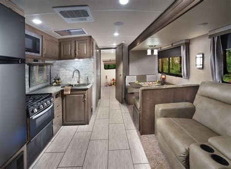 SOLAIRE FEATURES INTERIOR IMAGES NON.